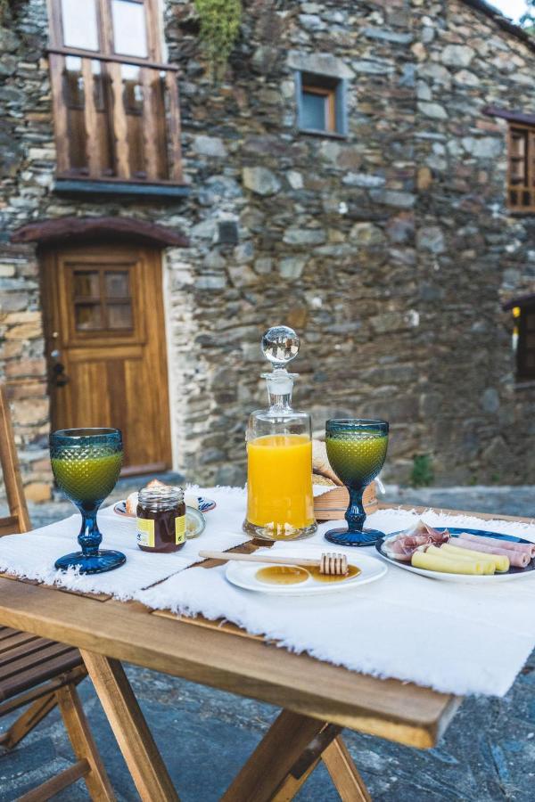 فيلا Montanhas Do Xisto - Casa Da Parreira Candal  المظهر الخارجي الصورة